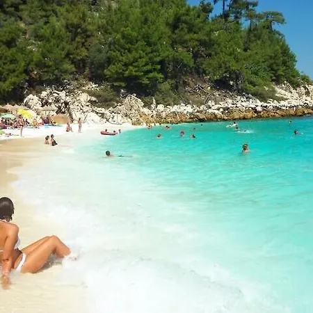 Alba Thassos * Kinira